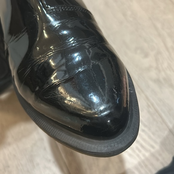 Dr Martens patent leather boots. - Picture 5 of 7